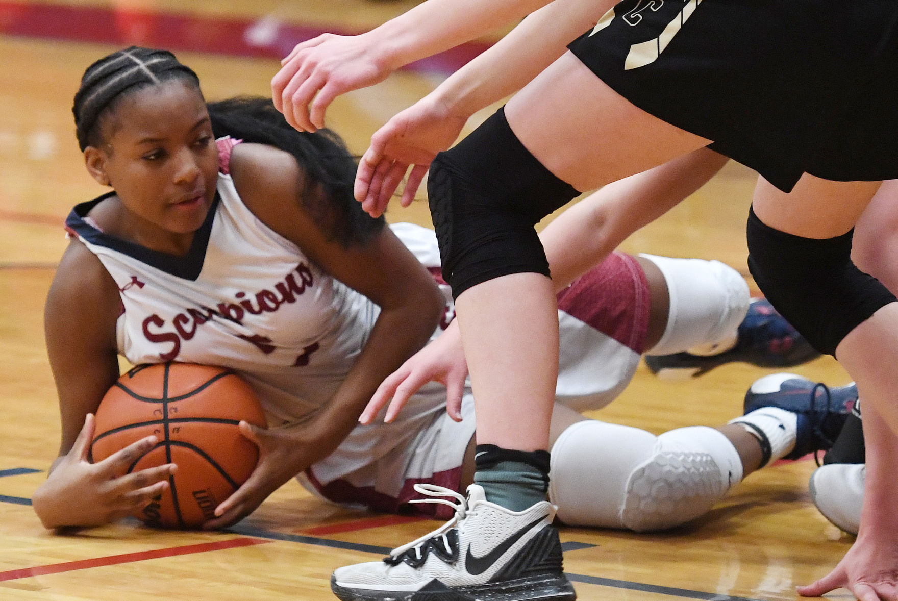 030420-s-girlsbb 251.jpg